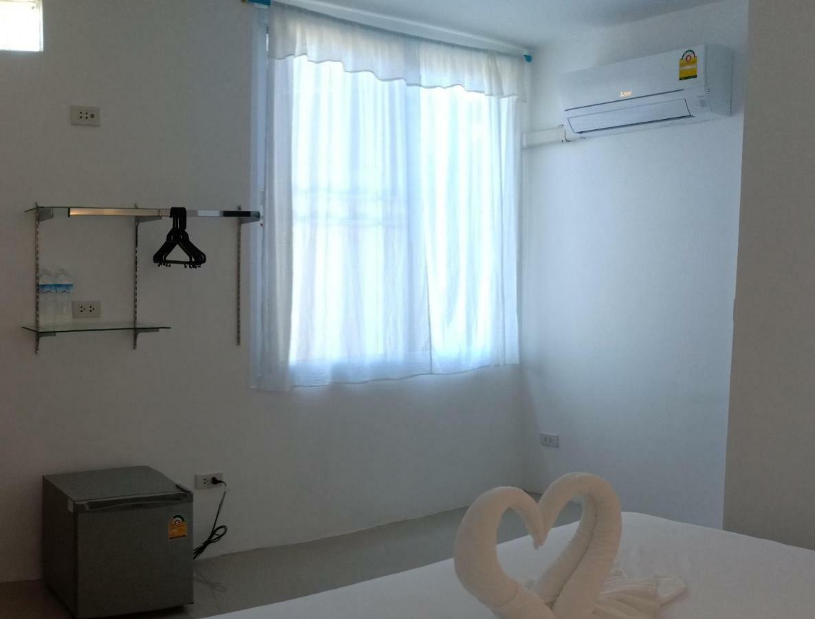 Chaweng Best Hotel And Hostel Samui 外观 照片